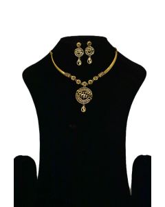 NEW BRASS GOLD PLATED  JEWELLERY SET 18