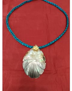 Shell Pendant 
